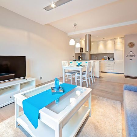 Apartamenty Homely Place - Parking 7 Poznań Eksteriør bilde