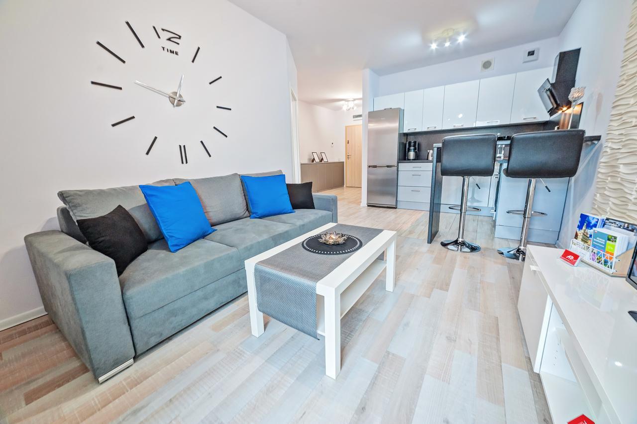 Apartamenty Homely Place - Parking 7 Poznań Eksteriør bilde