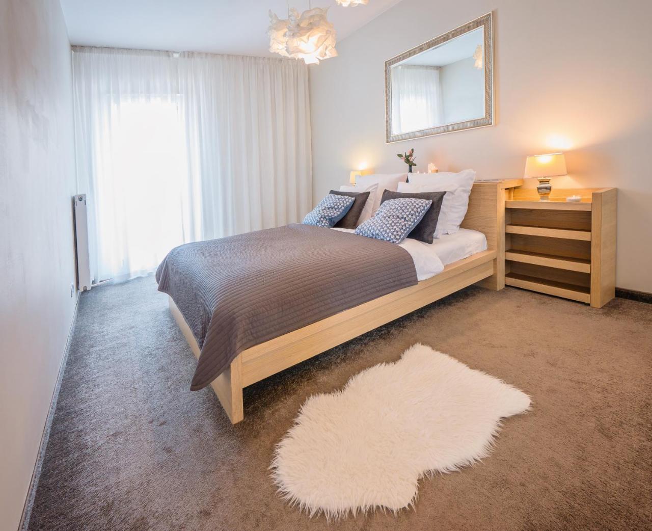 Apartamenty Homely Place - Parking 7 Poznań Eksteriør bilde