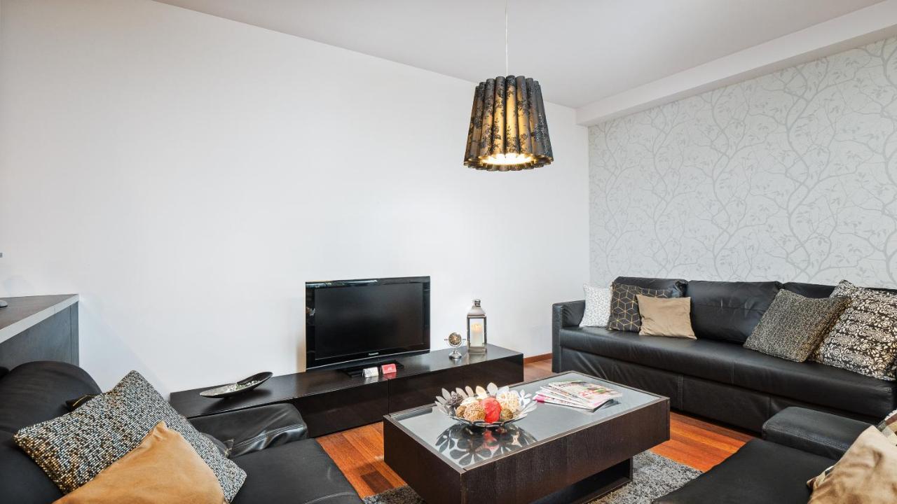 Apartamenty Homely Place - Parking 7 Poznań Eksteriør bilde