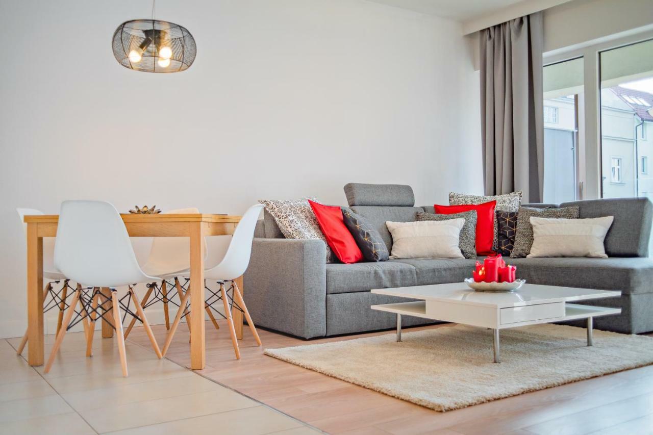 Apartamenty Homely Place - Parking 7 Poznań Eksteriør bilde